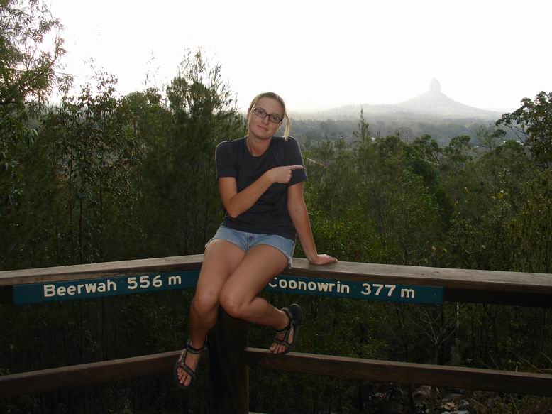 Nase prvni zastavka - Glasshouse Mountains nedaleko Brisbane