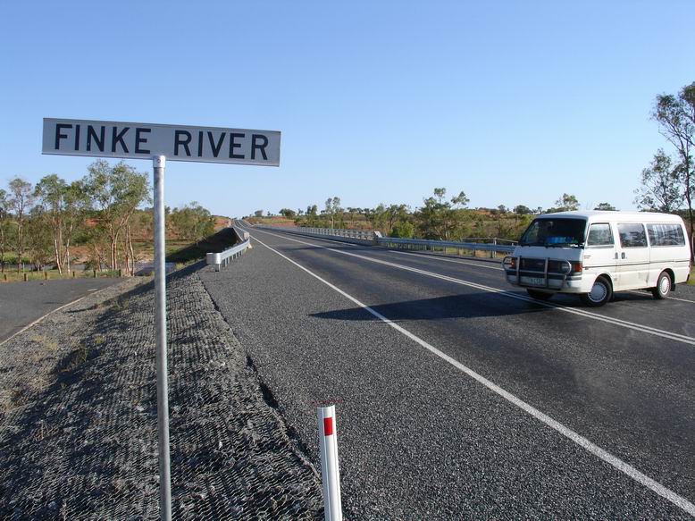 Ferda a Finke river, ktera je 