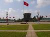 Ho Chi Minhovo mausoleum <a href=http://www.orientalarchitecture.com/hanoi/HOCHIMINH.htm target=_blank>Ho Chi Minh Mausoleum </a>
