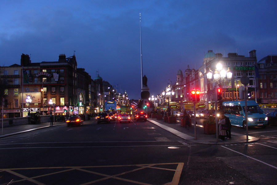 O Conell street a osvetleny Spire