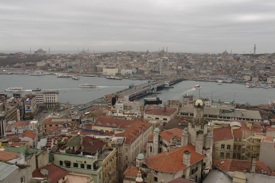 Vyhled z veze Galata na Galata most