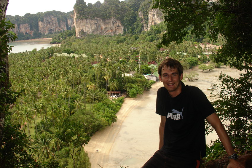 Vyhled na Railay west and Railay east beach.