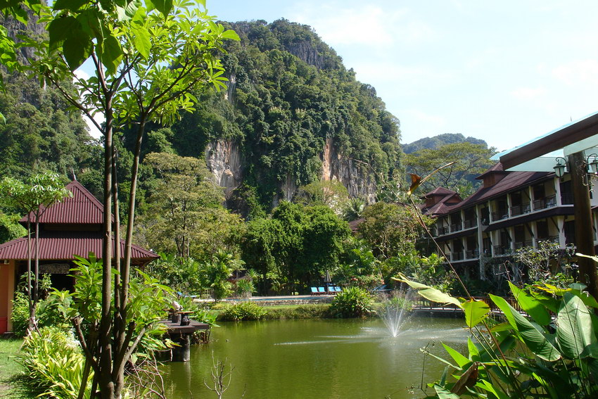 To je zase jiny resort uprostred Railay.