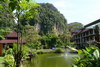 To je zase jiny resort uprostred Railay.